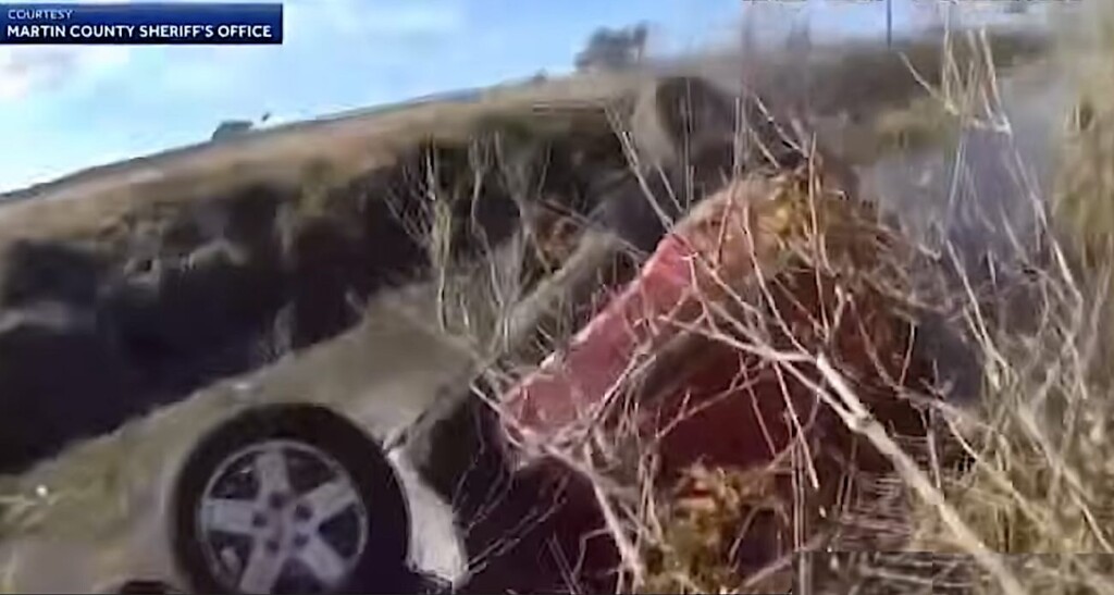 Hero Stranger Rescues Mom and 3 Kids After Car Flips into Canal Waters: ‘Nobody was around’