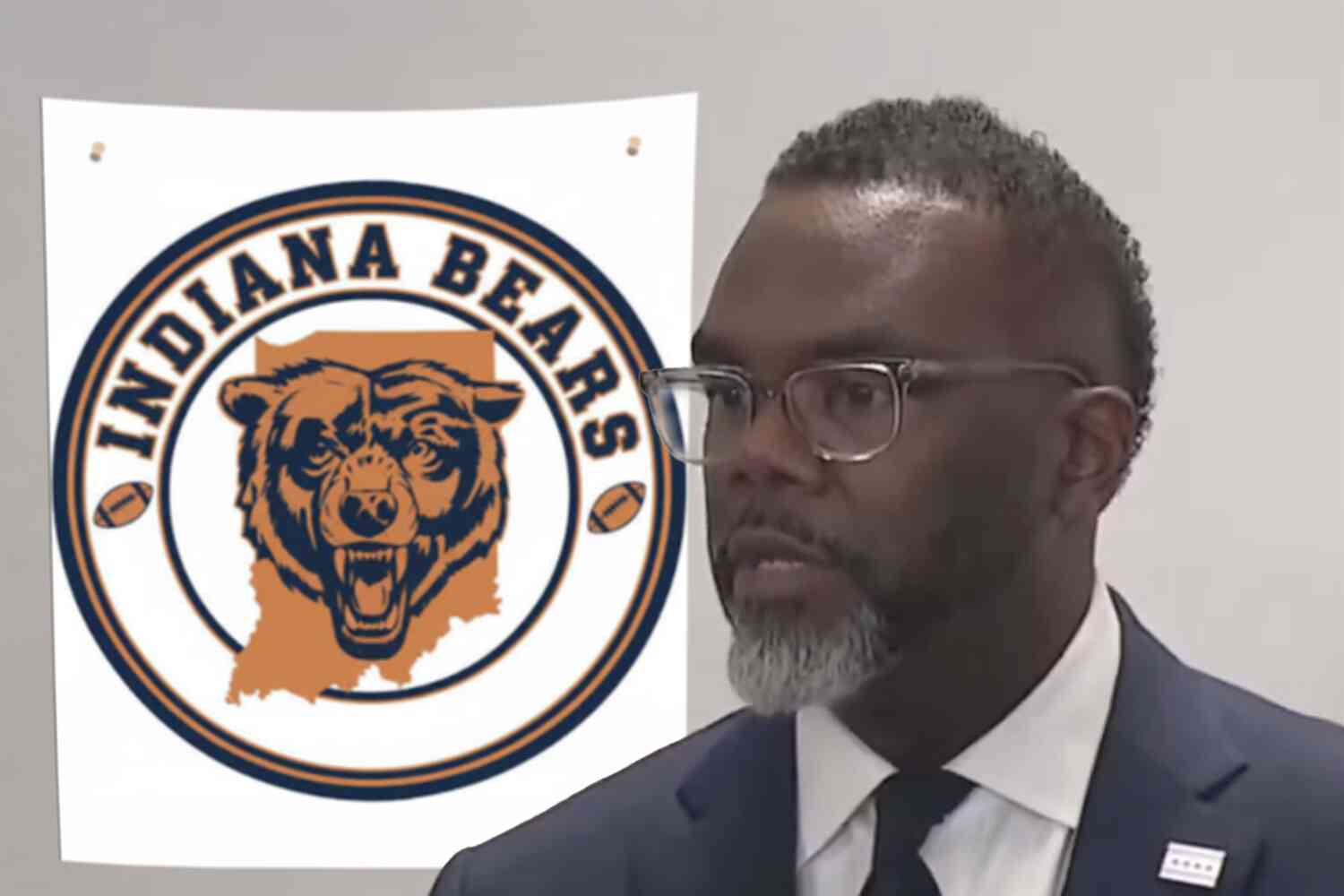 Watch Chicago's mayor "keep a straight face" after the Bears announce move to Indiana