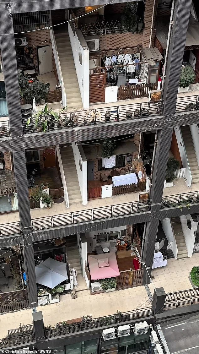 Manhattan Nature's unique style has attracted many visitors and architecture enthusiasts from abroad