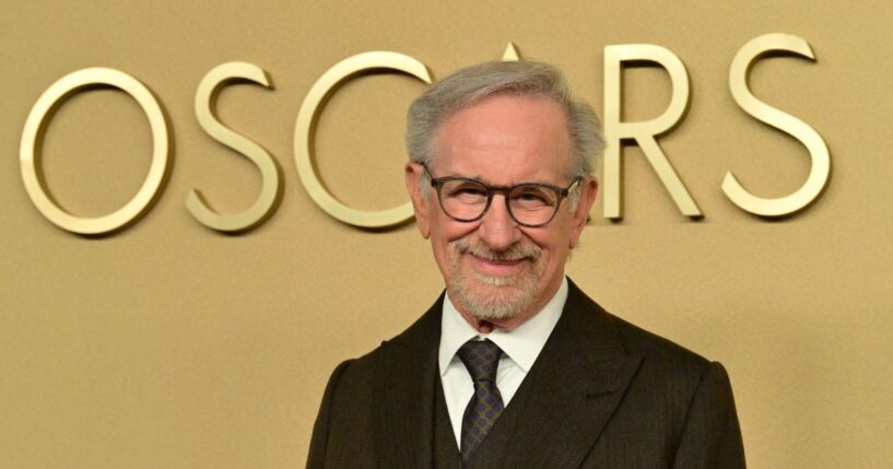 Hollywood Legend Becomes Latest Billionaire to Flee California