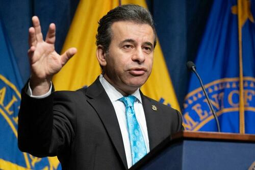 FDA Dropping Requirement For 2 Studies For New Drug Approvals