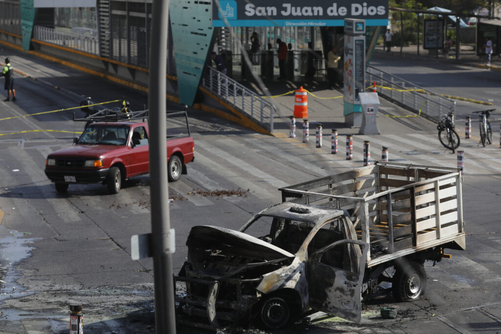 GUADALAJARA, JALISCO, MEXICO - FEBRUARY 22: A view of the site where Mexican Army troops killed Nemesio Oseguera Cervantes, known as 'El Mencho,' leader of the Cartel Jalisco Nueva Generacion (Jalisco New Generation), during a federal operation in Guadalajara, Jalisco, Mexico on February 22, 2026. Earlier in the day, armed men blocked several highways in the western state of Jalisco, setting vehicles and trucks on fire in response to the federal security operation in the region (Photo by Stringer/Anadolu via Getty Images)