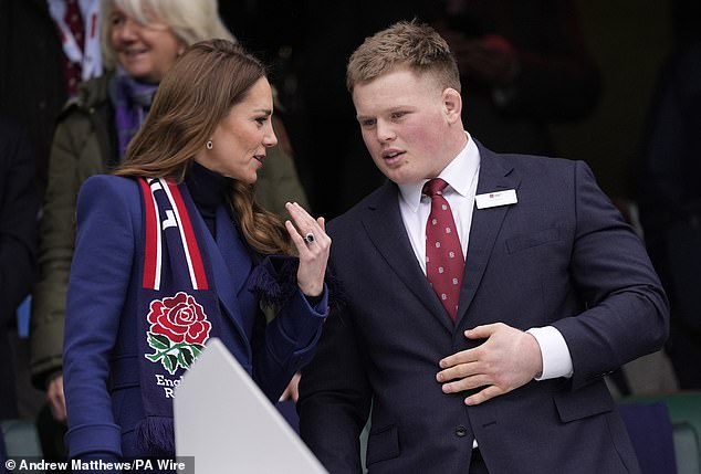 Kate chatted with England's Fin Baxter before the match - he is currently out with injury