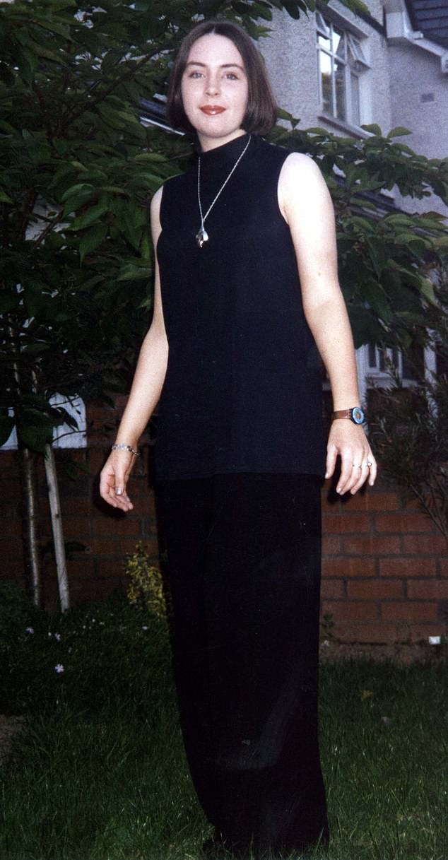Missing Irish girl Deirdre Jacob,18,student teacher, last seen on the 26th July 1998