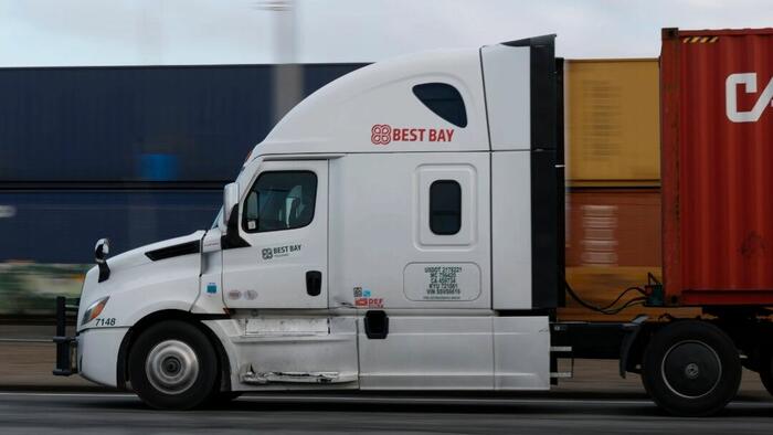 Trump Admin Mandates English-Only Tests For Truckers Seeking Commercial Driver's Licenses