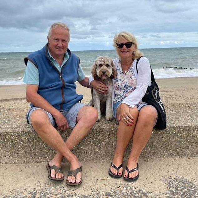 Elaine Ellery, who died aged 67, would run to her father, Walenty Snoch, when he got in from the factory where he worked and inadvertently inhaled asbestos fibres his clothes had come into contact with