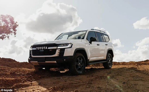 Toyota LandCruiser urgently recalled in Australia due to transmission fault