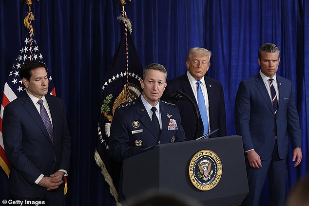 Trump reveals his war plan with Iran amid rumors of frustration with his top general