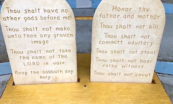 Court sides with Louisiana, allows displays of Ten Commandments in classrooms