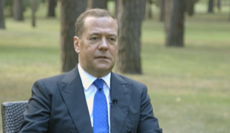 Medvedev: Russia will RETALIATE if NATO arms Ukraine with nuclear weapons