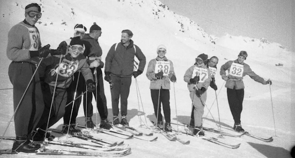 Vacation Film Forgotten in 70-yo Vintage Camera Was Developed for the First Time: Do You Know These Skiers?
