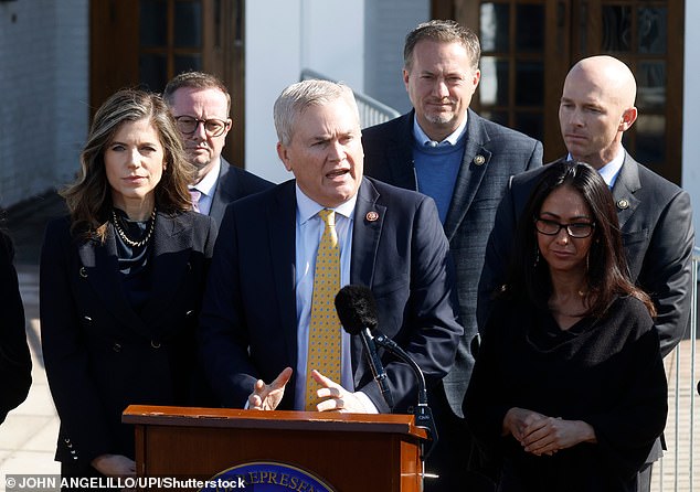 Chairman James Comer would not allow the press to enter the Clinton deposition