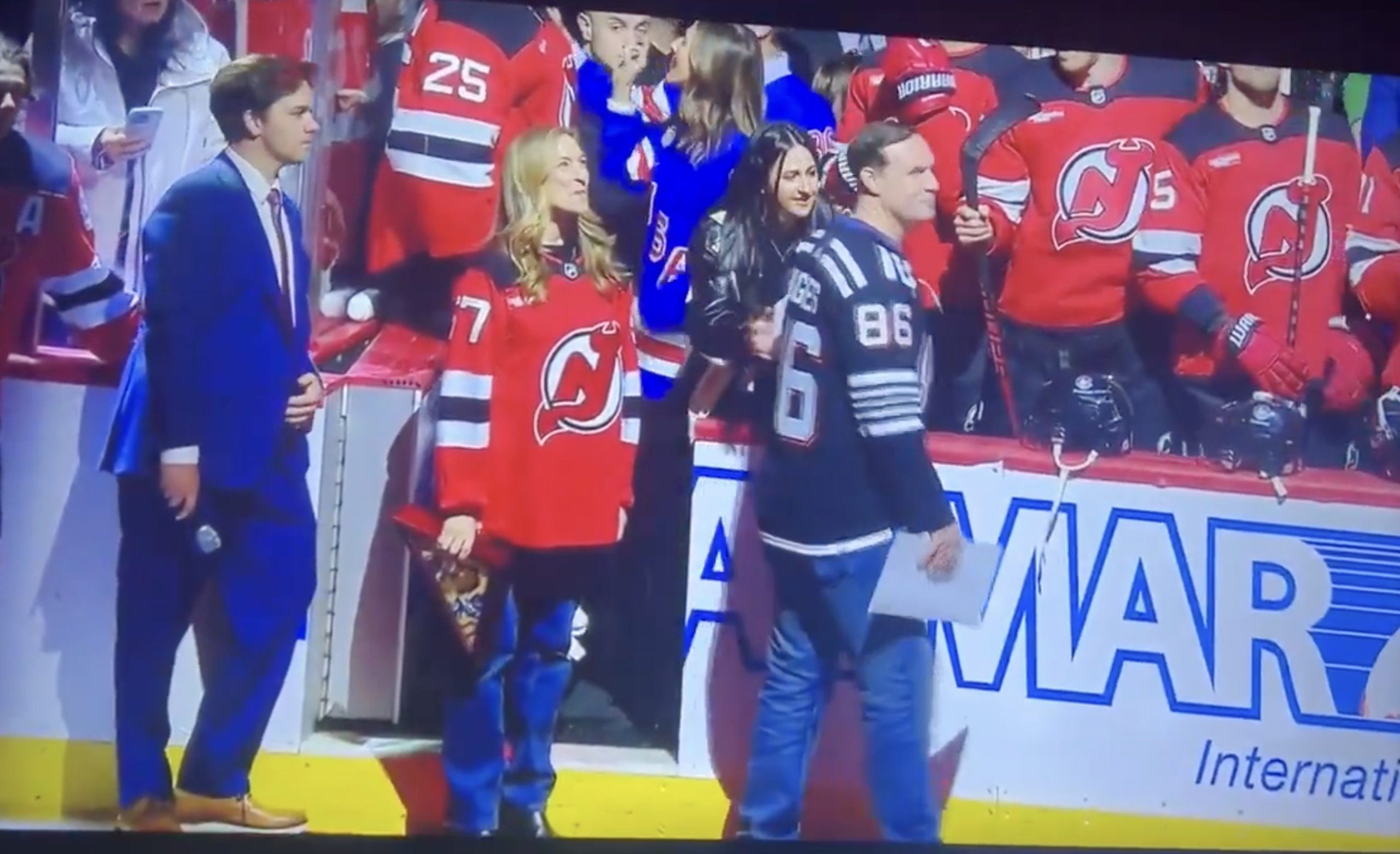 EMBARRASSING: New Jersey Gov. Mikie Sherrill and Husband BOOED LOUDLY at Devils–Sabres Game Honoring U.S. Olympic Hockey Hero Jack Hughes