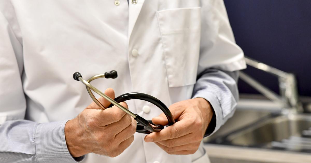 Physicians assistants leave for Iowa due to licensing wait times in Illinois