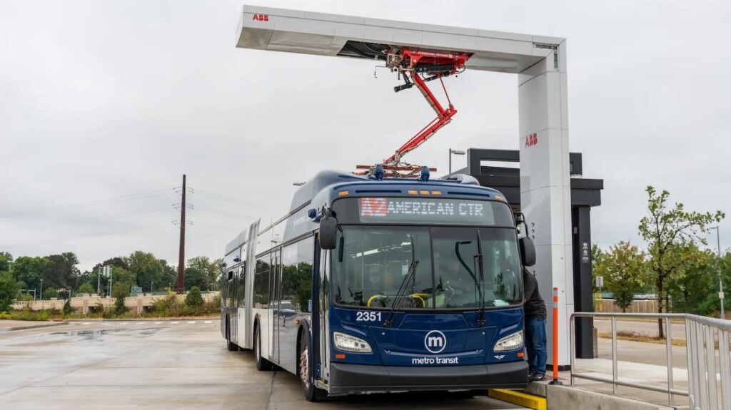 Sub-Zero Temperatures Didn’t Affect Madison’s Electric Bus Fleet This Year–A Major EV Milestone