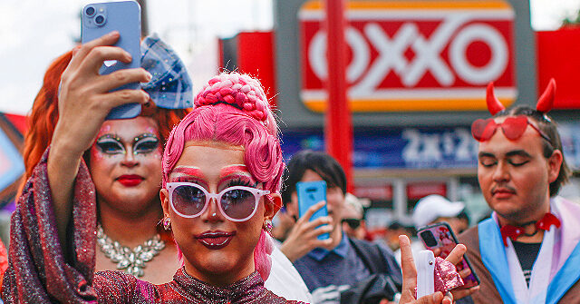 Mexican Drag Queen Pleads Not Guilty in U.S. Federal Cocaine Trafficking Case