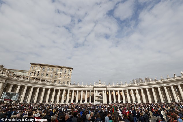 Pope Leo XIV expressed his concern over recent events in the Middle East and Iran and appealed the parties involved to assume the moral responsibility to stop the spiral of violence before it becomes an irreparable abyss on March 1, 2026, while giving the noon prayer