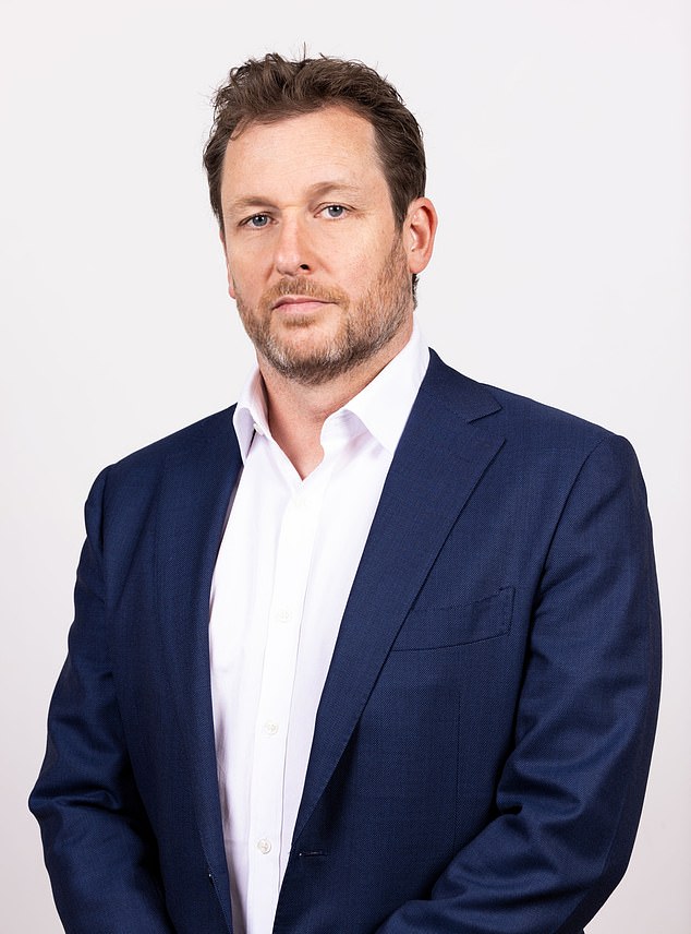Daily Mail Political Editor Peter van Onselen (pictured) says Jacinta Allan's resignation actually gives Labor a fighting chance