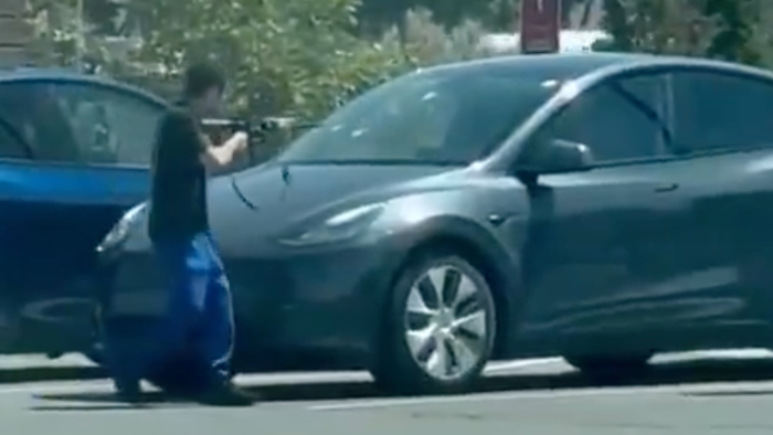 Gunman Targets Tesla Supercharger And In-N-Out In Twin Falls, Killing Two