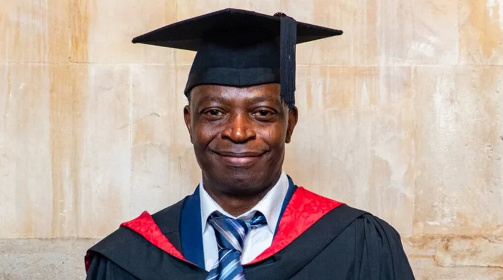 64-yo Father of Five Graduates as a Nurse After Studying Alongside His Son as an Immigrant