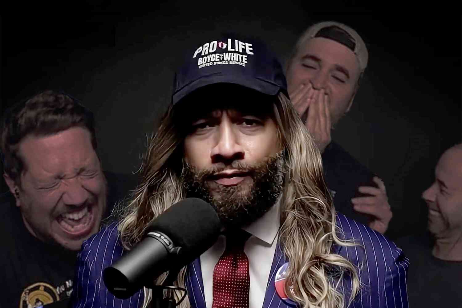 Thumbnail for Royce White is really leaning into this trans basketball player thing 🤣