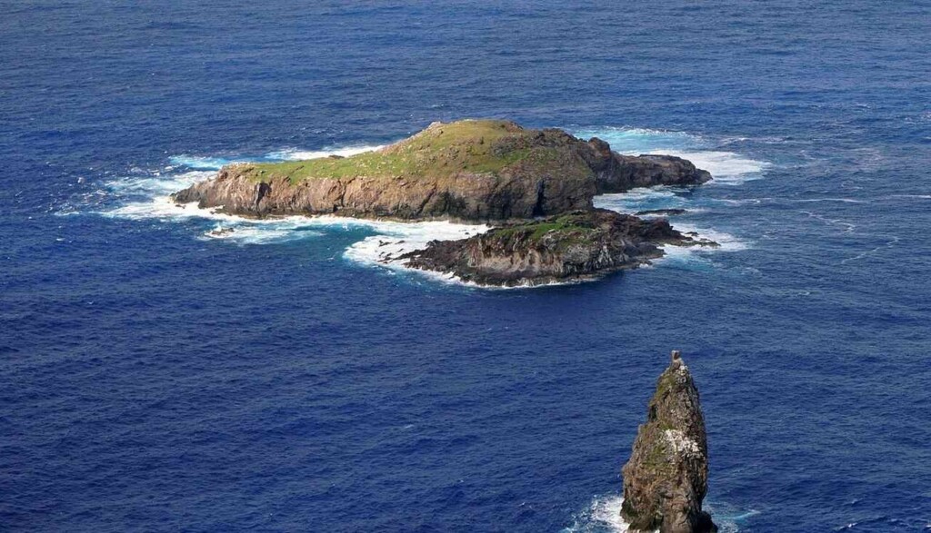 270,000 Square Miles Around Easter Island to Become Indigenous-Managed Ocean Reserve