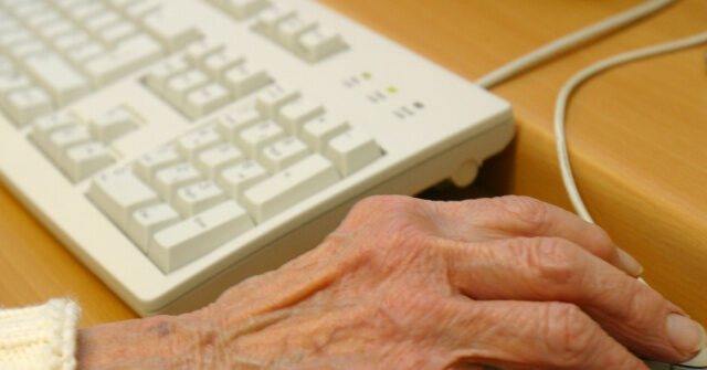 Michigan Retiree Without Internet Connection Credited with $4,500 in ActBlue Donations