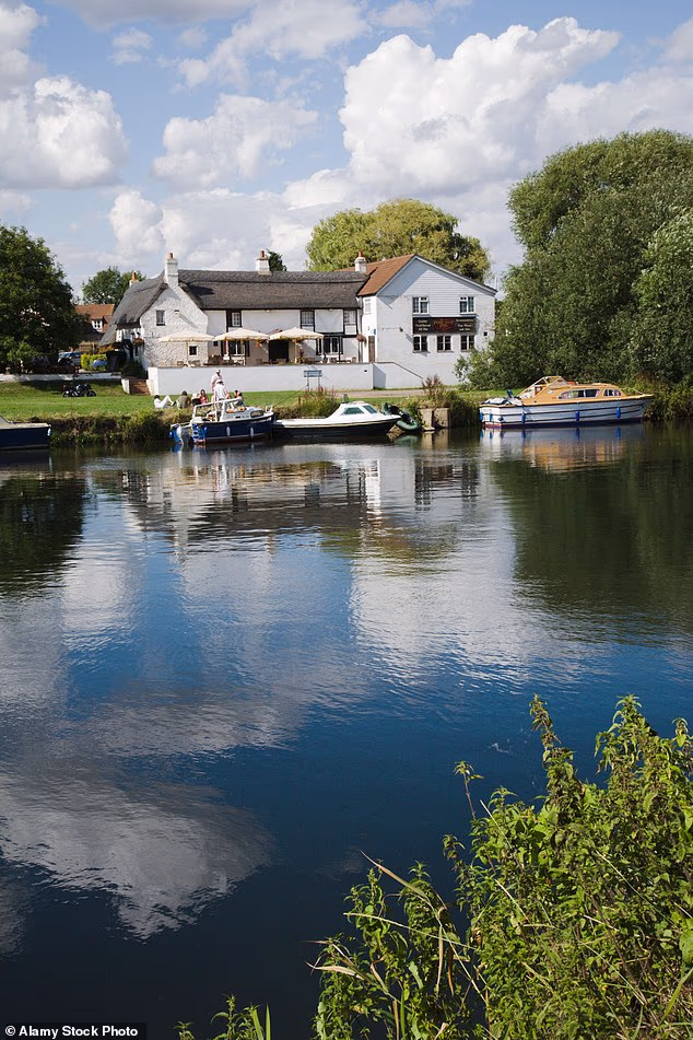The Old Ferryboat Inn, Holywell, Cambridgeshire