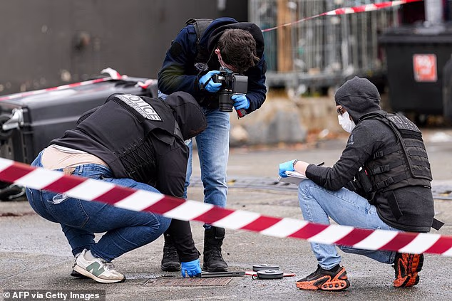 Police arrested the suspect shortly after the first emergency calls were made