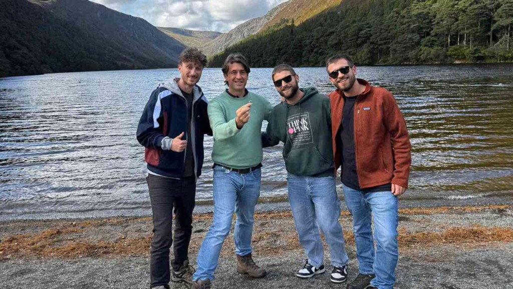 3 Italian ‘Hobbits’ Searched for Irishman’s ‘Precious’ Wedding Ring for Days Before Bringing it to His Home