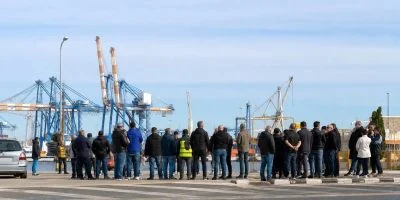 With ‘Largest Coordinated Port Action Ever,’ Dockworkers in 22 Countries Strike Against Gaza Genocide