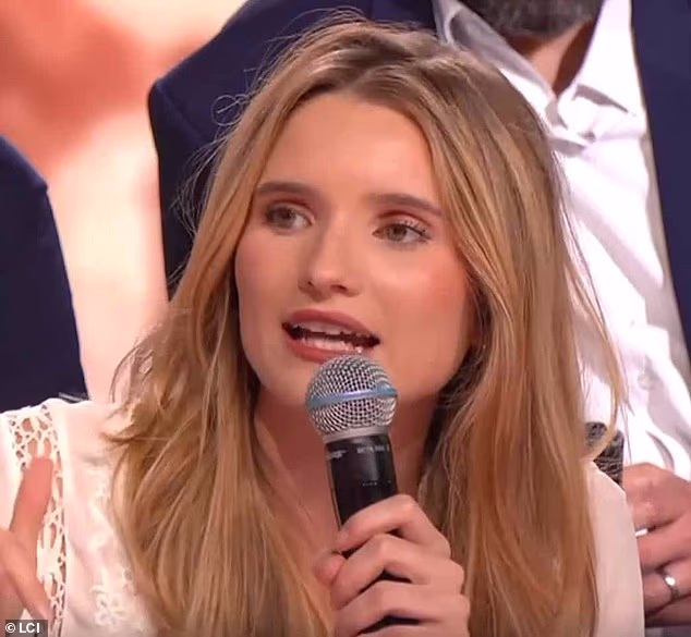 Ms Whittaker appears on La Grande Confrontation, where she appeared to scoff mockingly during a heated debate