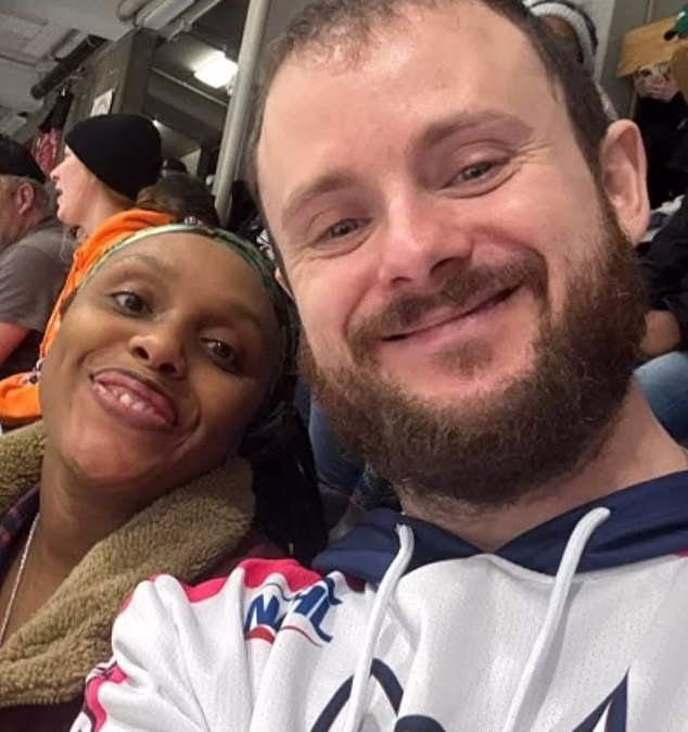 Shery Elterman-Hart, David's sister, told the outlet the couple (pictured) had just celebrated their 10-year anniversary before tragedy struck. Source: Facebook/David Hart