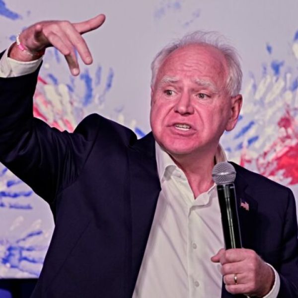 Tim Walz Hits Reverse on Tesla Stock Sneer: ‘Being a Smart-Ass’
