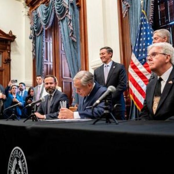 Texas Governor Signs 'Texas DOGE' Into Law To Cut Regulations, Boost Government Efficiency