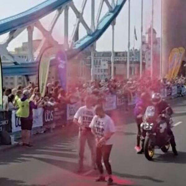 Gaza agitators disrupt London Marathon, throw paint, call for trade embargo against Israel