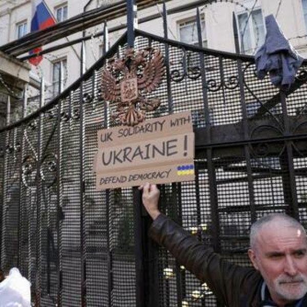 UK Moves Against Russian Diplomatic Personnel & Sites 'Used For Intel Purposes'