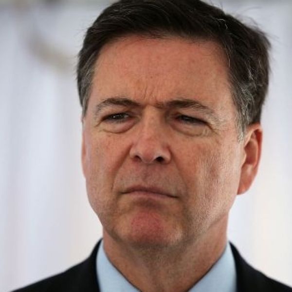 Former FBI directorâ€™s cryptic beach post and familyâ€™s legal actions stoke political firestorm