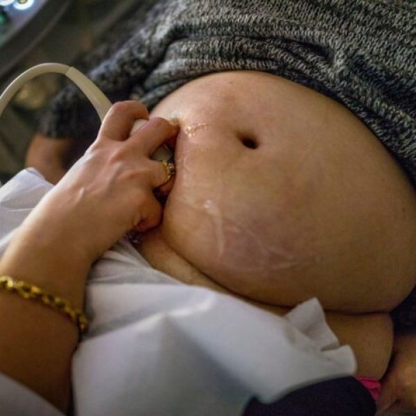 Report: Chinese Nationals Use Loophole in California Law for 'Rent-a-Womb' Scheme