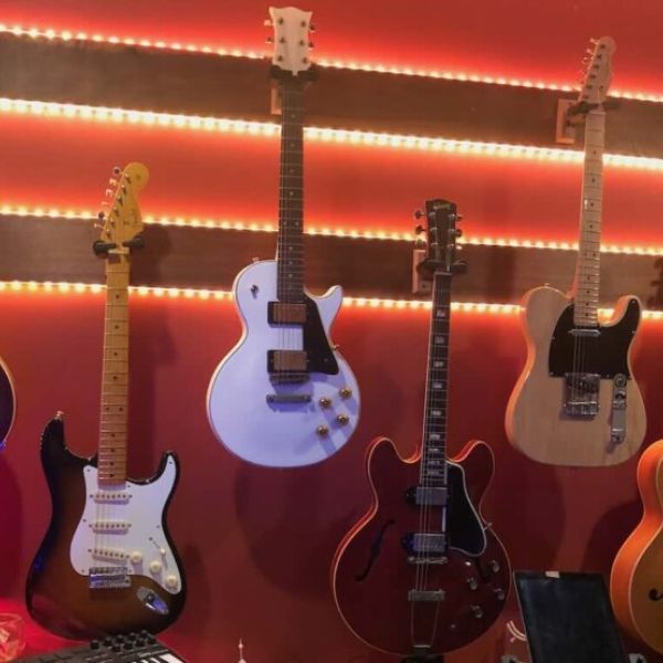 Taylor Guitars Made From Condemned Urban Trees and Imperfect Ebony are Saving Money, Carbon and the Amazon